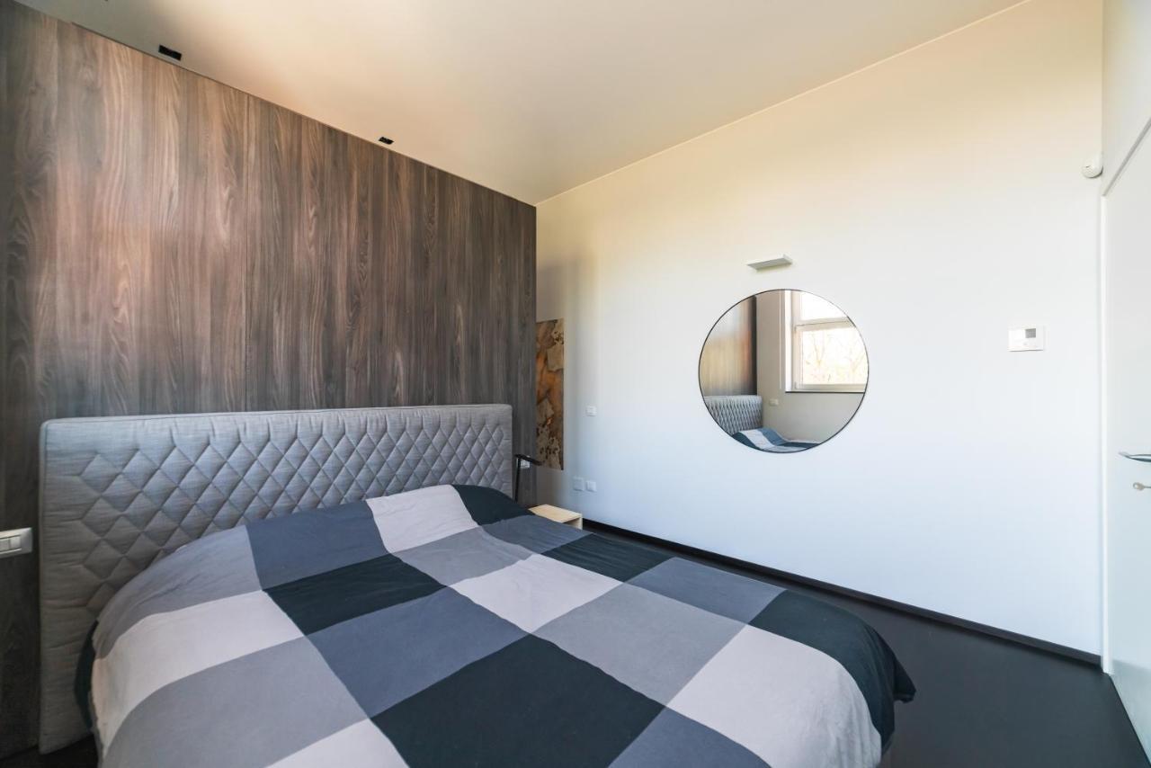 Moderno Bilocale 64Mq Con Parcheggio E Palestra Lejlighed Milano Eksteriør billede